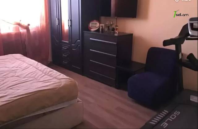 3 սենյականոց բնակարան Կոմիտասի պողոտայում, 70 ք.մ., բարձր առաստաղներ, եվրովերանորոգված, քարե շենք