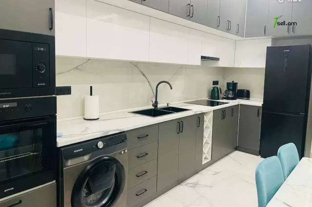 4 սենյականոց բնակարան նորակառույց շենքում Նիկողայոս Ադոնցի փողոցում, 123 քմ, 6/8 հարկ, 2 սանհանգույց